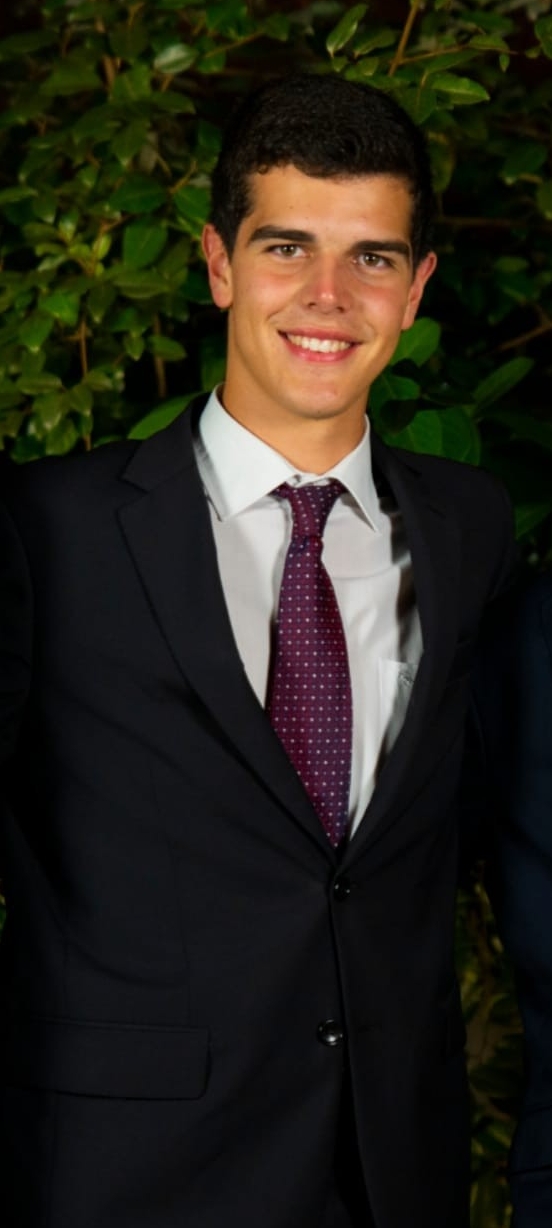 Rui Chaves, 18 anos, aluno da FADEUP e jogador de Hóquei em Patins.